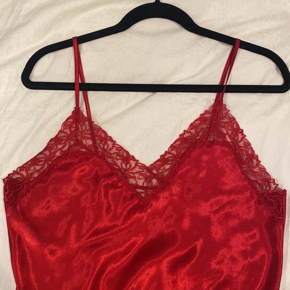Victoria secrete red lace top - Picture 8 of 8